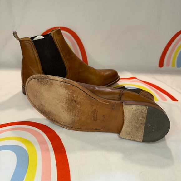 Italian Leather Chelsea Boots - Picture 5 of 5